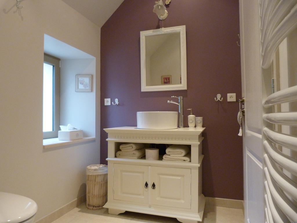 Bed and Breakfast Le Repos Coquelicot Montillot Номер фото